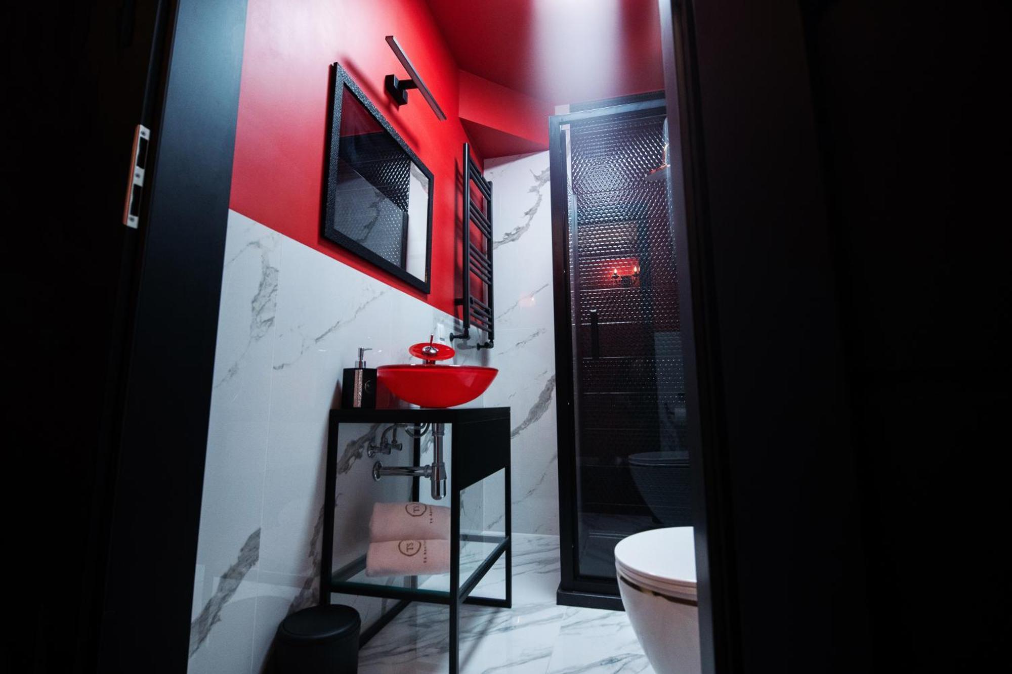Red Palace Apartament Bdsm Bydgoszcz Exterior photo
